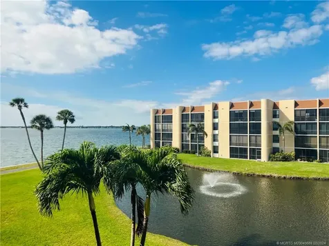 3442 NE Causeway Boulevard Jensen Beach FL 34957