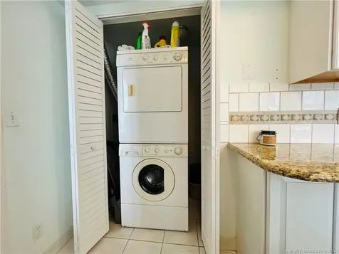 3442 NE Causeway Boulevard Jensen Beach FL 34957