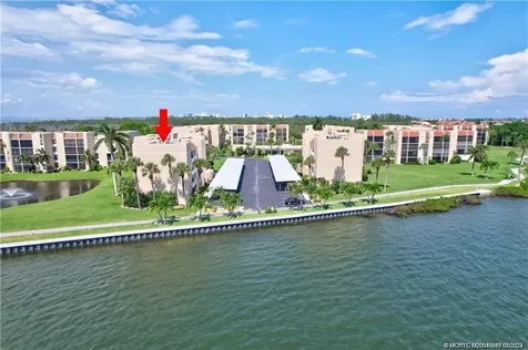 3442 NE Causeway Boulevard Jensen Beach FL 34957