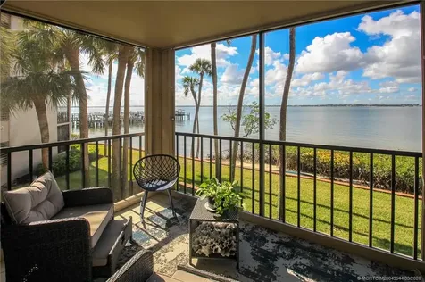 4440 NE Sandpebble Trace Stuart FL 34996