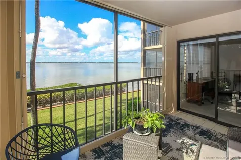 4440 NE Sandpebble Trace Stuart FL 34996