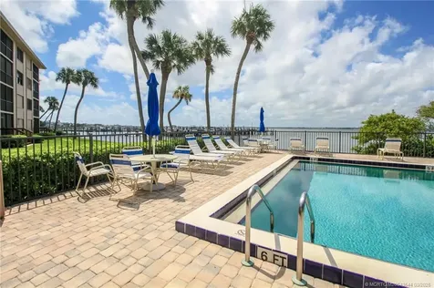 4440 NE Sandpebble Trace Stuart FL 34996