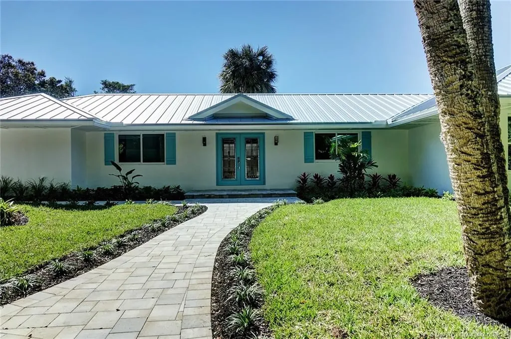 55 N Sewalls Point Road Sewalls Point FL 34996