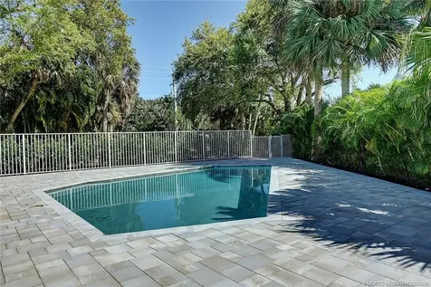 55 N Sewalls Point Road Sewalls Point FL 34996
