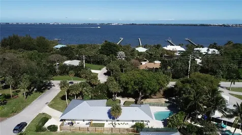 55 N Sewalls Point Road Sewalls Point FL 34996