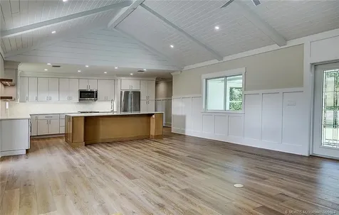 55 N Sewalls Point Road Sewalls Point FL 34996