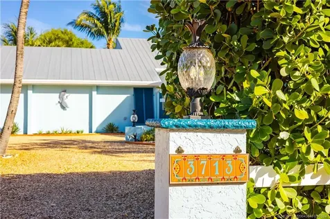 3713 SE Matanzas Street Stuart FL 34996