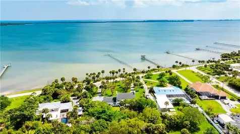 2709 S Indian River Drive Fort Pierce FL 34950