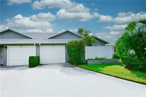 6614 SE Yorktown Drive Hobe Sound FL 33455