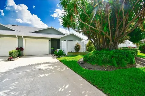 6774 SE Yorktown Drive Hobe Sound FL 33455