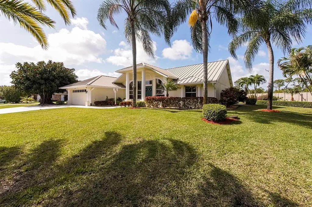 2049 NE Ginger Terrace Jensen Beach FL 34957