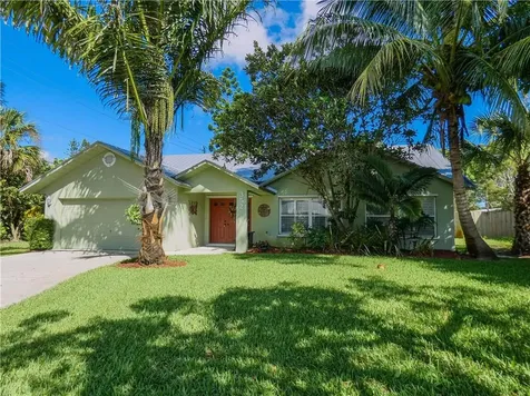 352 SW Ridge Lane Stuart FL 34994