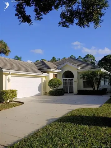4962 SE Inkwood Way Hobe Sound FL 33455