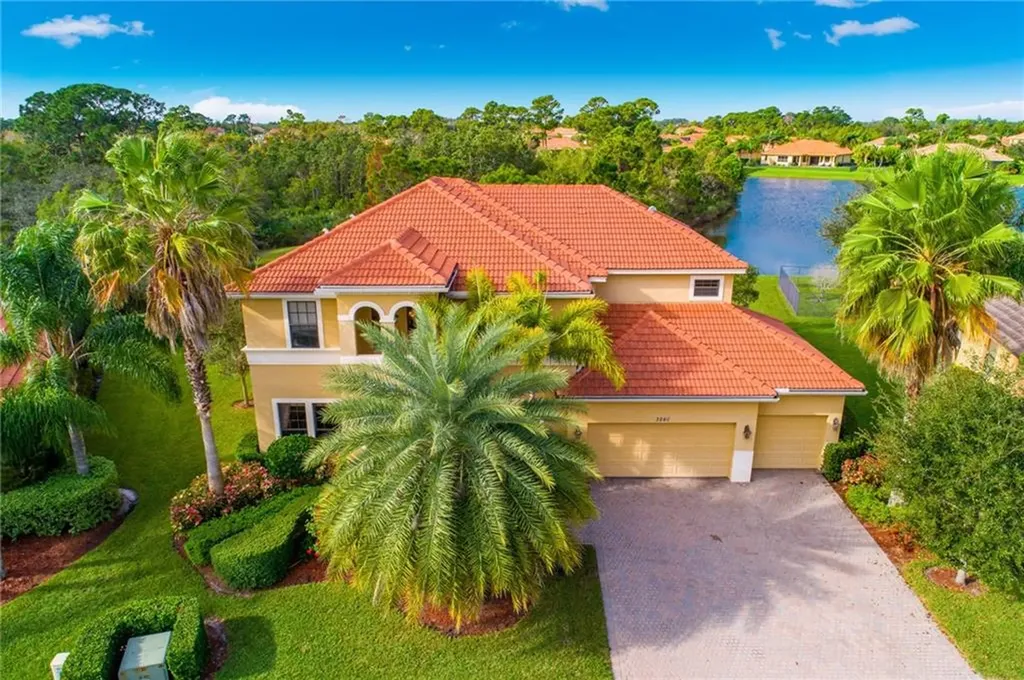 3240 NW Crystal Lake Drive Jensen Beach FL 34957
