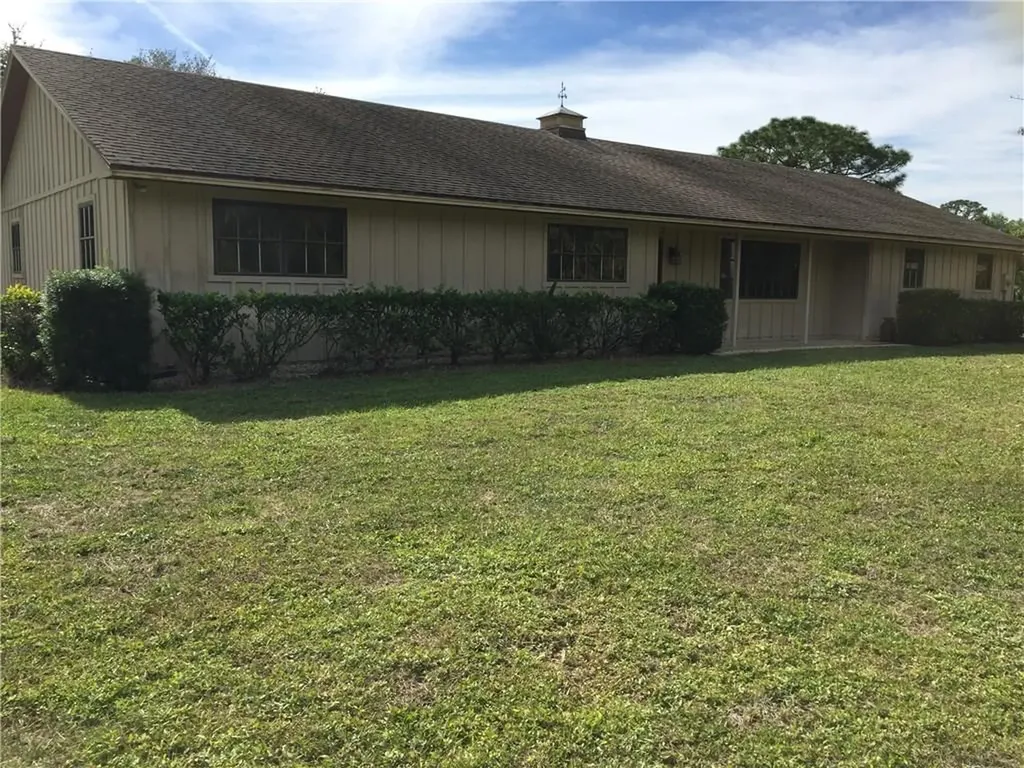 6505 SW Gaines Avenue Stuart FL 34997