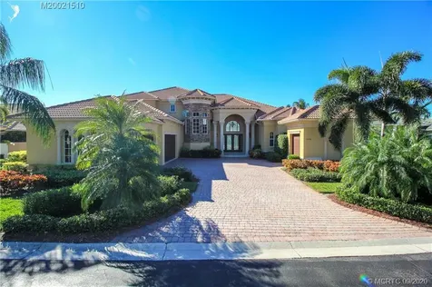 1536 SE Ballantrae Court Port St Lucie FL 34952