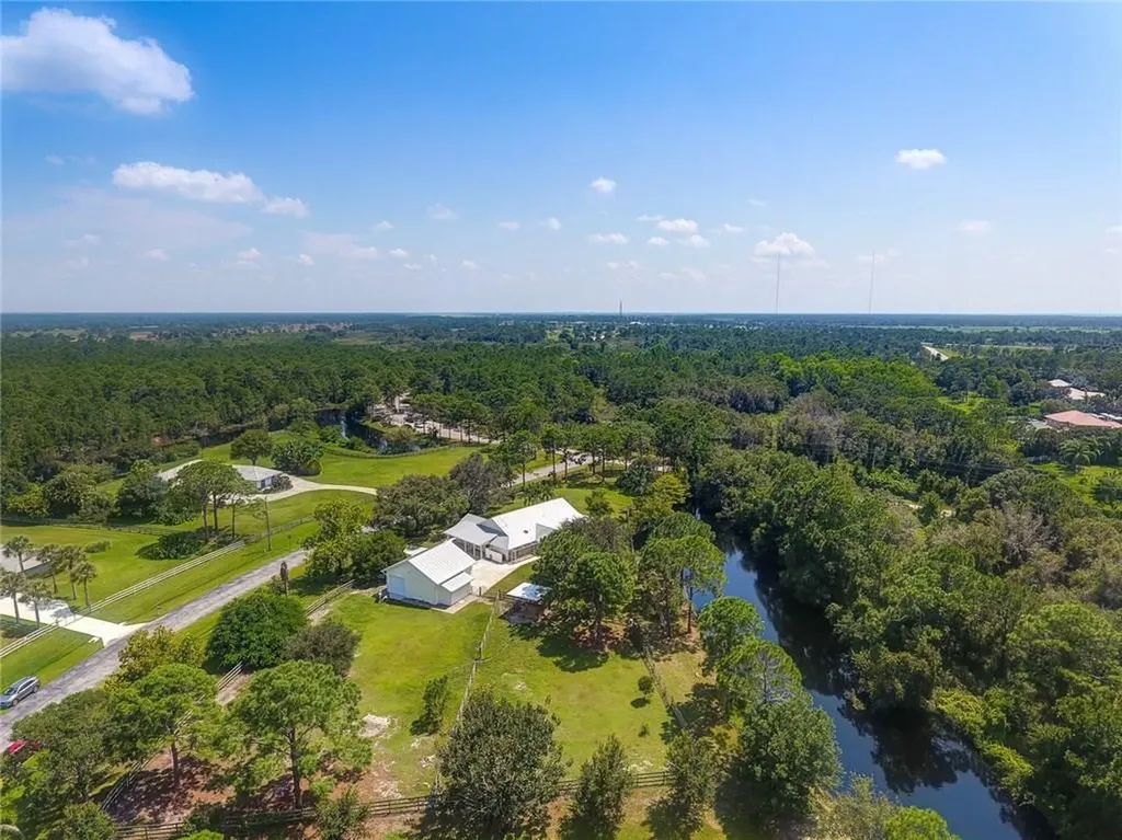 3252 SW Buena Vista Drive Palm City FL 34990