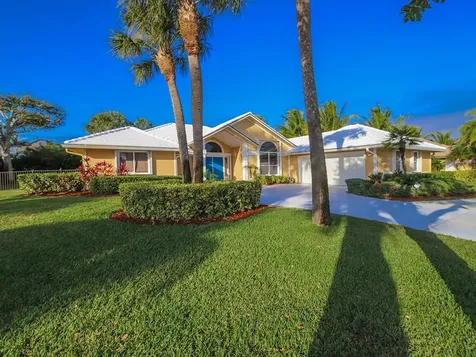 8818 SE Marina Bay Drive Hobe Sound FL 33455