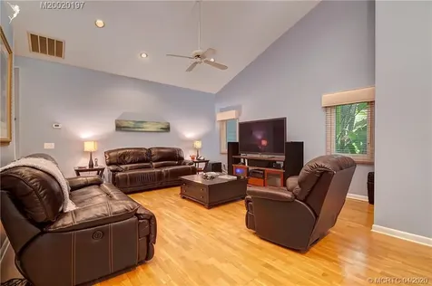 8 Knowles Road Stuart FL 34996
