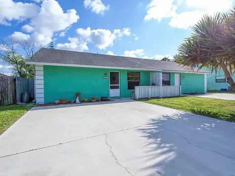 4928 SE Salvatori Road Stuart FL 34997