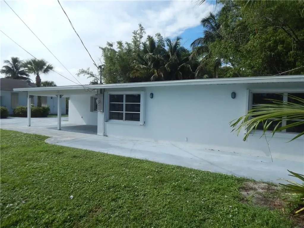 5400 SE Ebbtide Avenue Stuart FL 34997