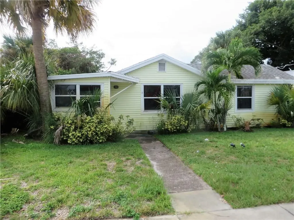 706 NE Dixie Highway Jensen Beach FL 34957