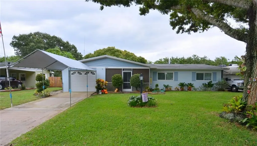 3494 Roselawn Boulevard Fort Pierce FL 34982