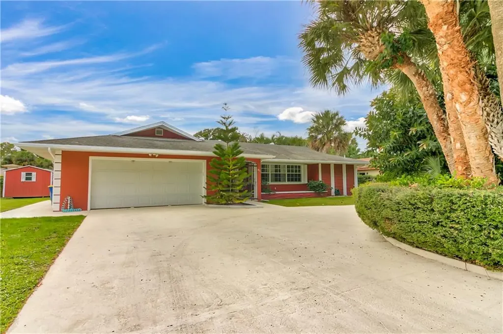1911 York Court Fort Pierce FL 34982