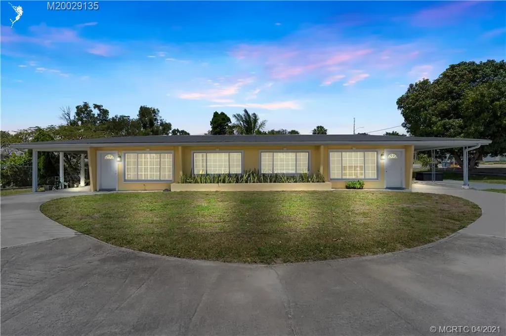 1579 NE Sunview Terrace Jensen Beach FL 34957