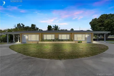 1579 NE Sunview Terrace Jensen Beach FL 34957