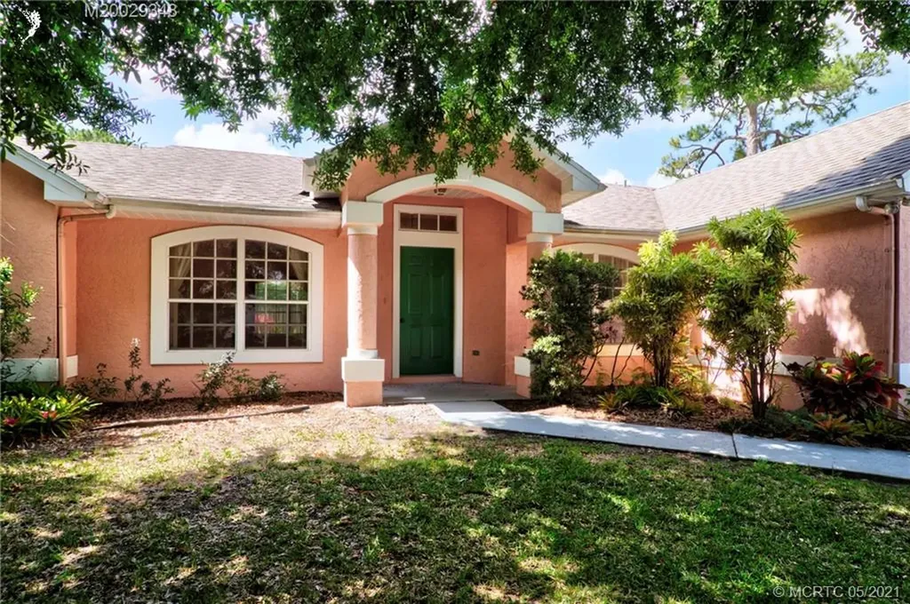 2032 SW Dovetail Terrace Palm City FL 34990