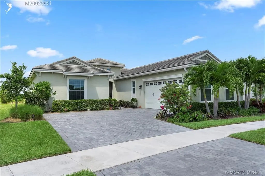 16064 Whippoorwill Circle Loxahatchee FL 33470
