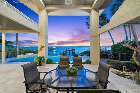 4210 NE Joes Point Road Stuart FL 34996