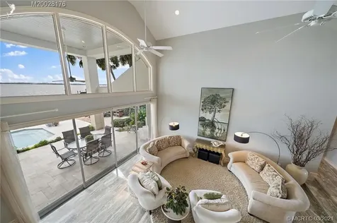 4210 NE Joes Point Road Stuart FL 34996