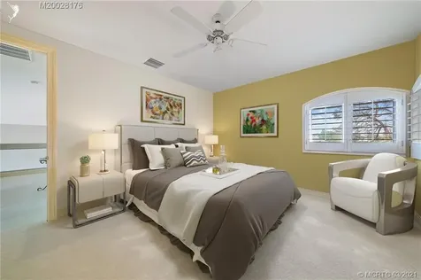 4210 NE Joes Point Road Stuart FL 34996