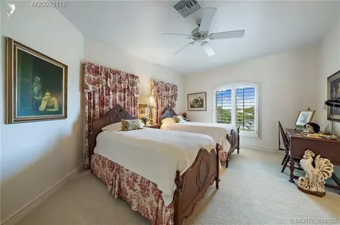 4210 NE Joes Point Road Stuart FL 34996