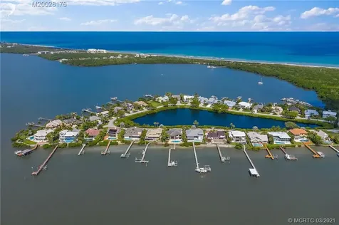4210 NE Joes Point Road Stuart FL 34996
