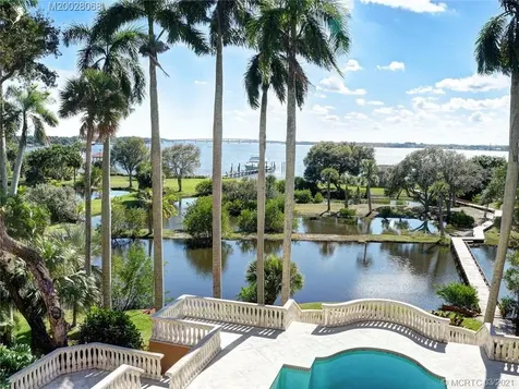 3 NE Lagoon Island Court Stuart FL 34996