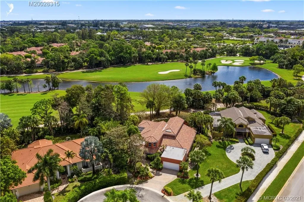 1084 Seagull Park Road S West Palm Beach FL 33411