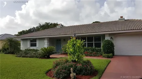 3986 SE Clubhouse Place Stuart FL 34997