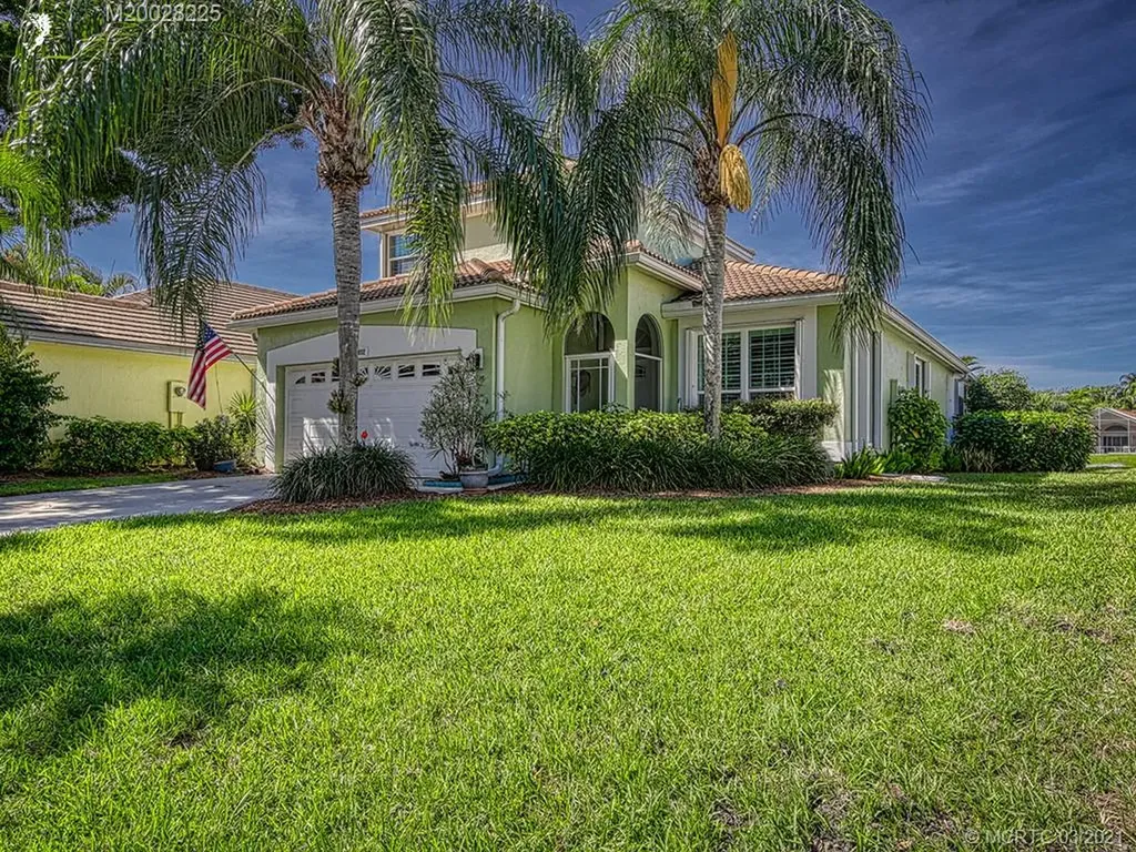 2892 SW Shinnecock Hills Court Palm City FL 34990