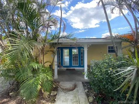 3745 NE Skyline Drive Jensen Beach FL 34957