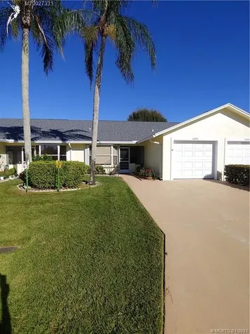 10892 SE Sea Pines Circle Hobe Sound FL 33455