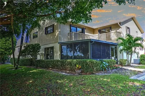 7464 SE Jamestown Terrace Hobe Sound FL 33455