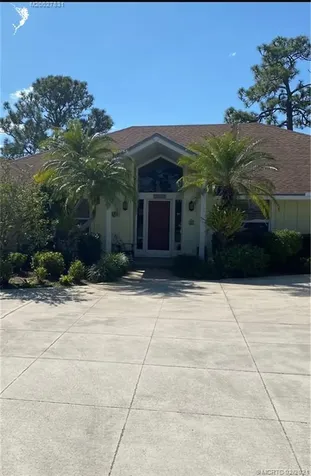 2405 NW Lakeridge Drive Palm City FL 34990