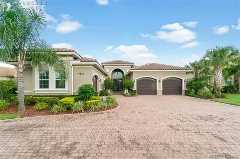 7810 Arbor Crest Way Palm Beach Gardens FL 33412