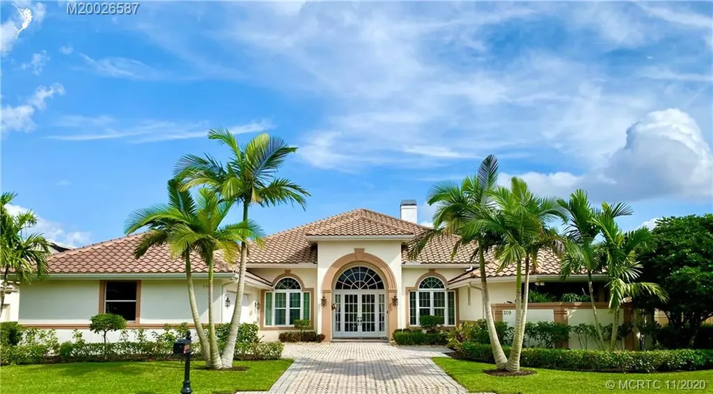 209 SW Hatteras Court Palm City FL 34990
