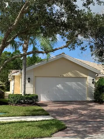 9144 SE Hawks Nest Court Hobe Sound FL 33455