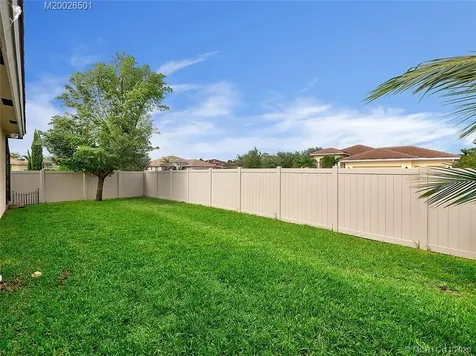 484 NW Windflower Terrace Jensen Beach FL 34957