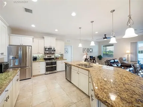 484 NW Windflower Terrace Jensen Beach FL 34957